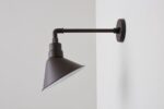 Outdoor Straight Arm Barn Light